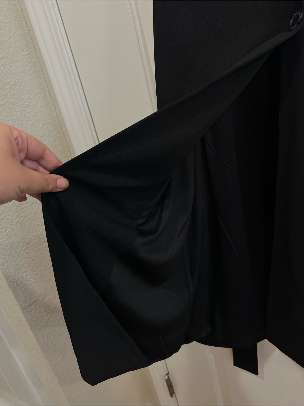 BBJ Black Sleeveless Belted Blazer - Picture 8 of 16